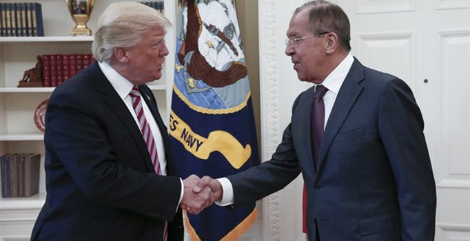 Trump, Beyaz Saray'da Lavrov ile Suriye'yi görüştü