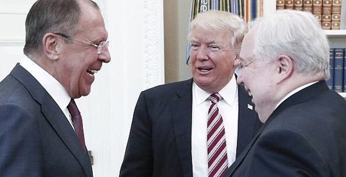 Trump-Lavrov görüşmesinde ’fotoğraf’ tartışması