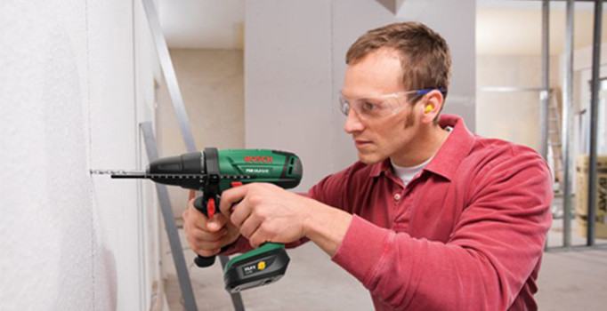 Emniyet Genel Müdürlüğü akşam 7'den sonra evde matkap kullanmanın yasak olduğunu duyurdu