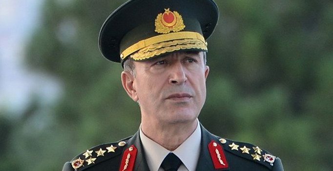 Org. Akar'dan Zübeyde Hanım vurgulu Anneler Günü mesajı