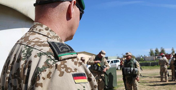Alman askerin faaliyetleri orduda görmezden gelinmiş