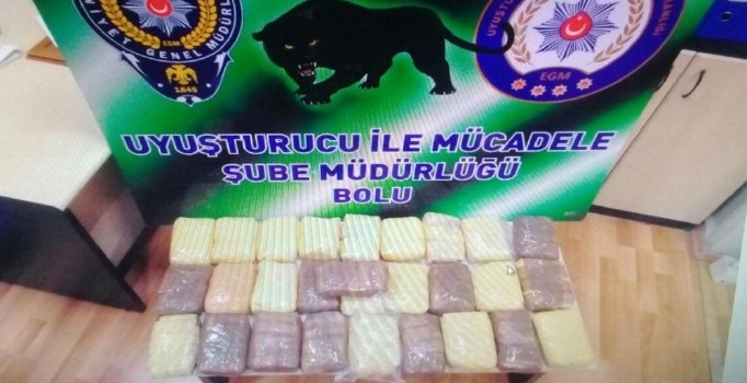 Bursa'da uyuşturucu operasyonu: 15 kilo eroin ele geçirildi
