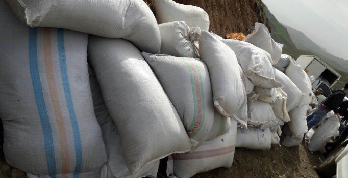 Yüksekova'da 35 ton kaçak çay ele geçirildi | Hakkari haberleri