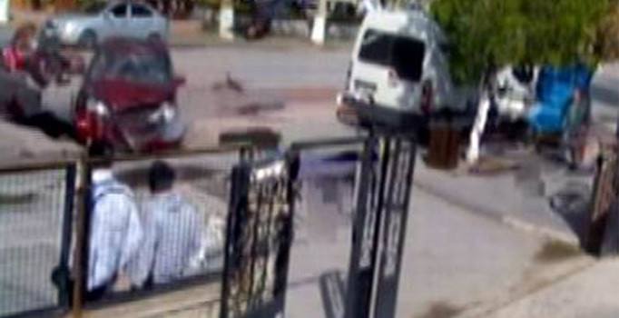 Metrelerce havaya savruldular | Kayseri haberleri