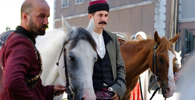 Ermeni duduk sanatçısı Suren Asaduryan Kervan 1915 film setini ziyaret etti