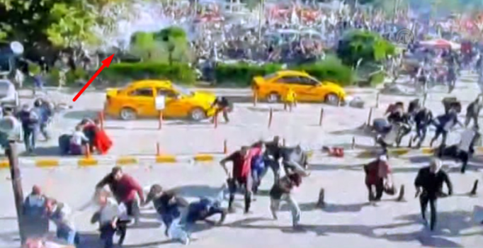 Ankara'daki patlama anı güvenlik kamerasında