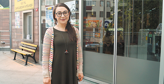 Babam tiyatrocu olmamı hiç istememişti