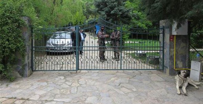 Beykoz'da lüks villaya operasyon: Sedat Şahin gözaltına alındı  | Son dakika haberleri