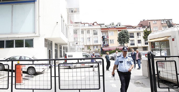 Sözcü Gazetesi'ne FETÖ operasyonu: Gözaltılar var