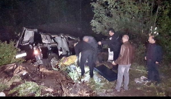 Sivas'ta cenaze yolunda kaza: 2 ölü, 4 yaralı