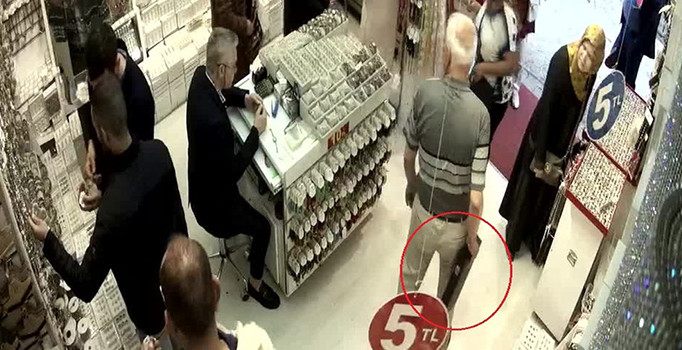 Fatih’te 5 bin liralık yüzük hırsızlığı | Video