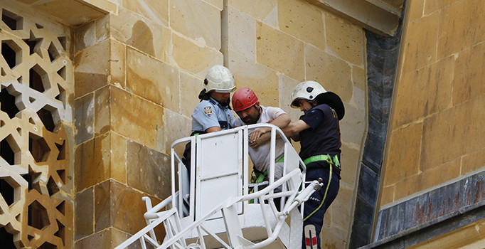 İtfaiye bu kez 'hırsız' kurtardı | Antalya haberleri