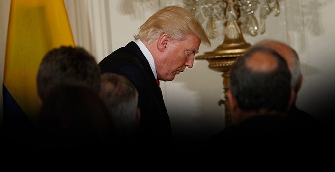 ABD'de Başkan Donald Trump'ın koltuğu sallantıda