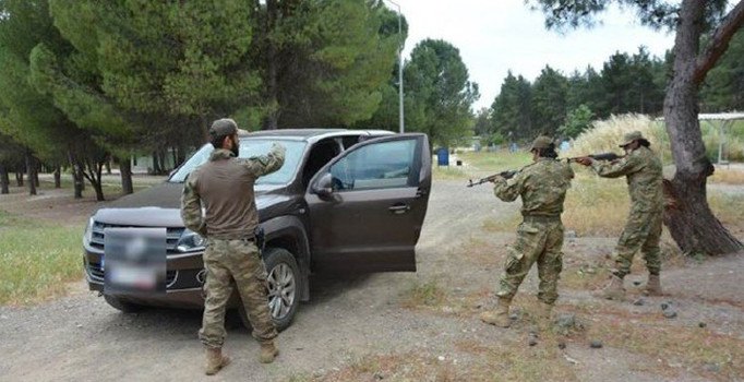 Rus ajansından Türkiye 10 bin kişilik ÖSO ordusu kuruyor iddiası