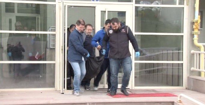 Ankara'da öldürülen teröristlerin hedefinin AK Parti olağanüstü kongre olduğu iddia edildi