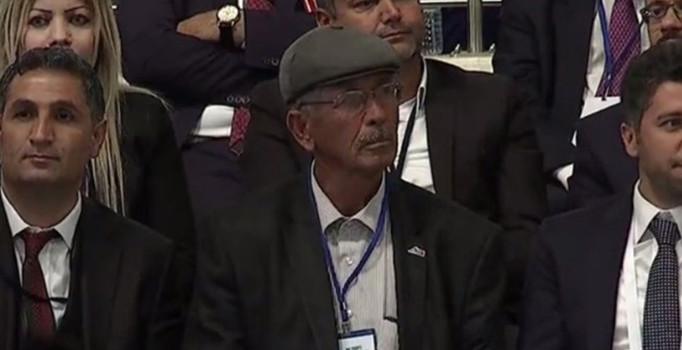 Ömer Halisdemir'in babası AK Parti Kongresi'ne katıldı