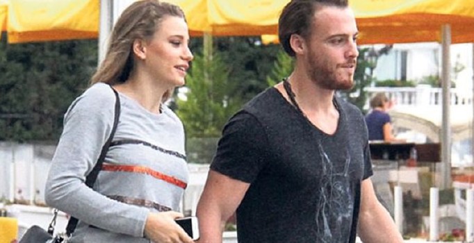 Kerem Bürsin'den Serenay Sarıkaya'ya ikinci yıl dönümü sürprizi