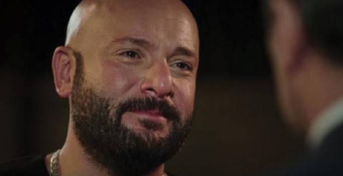 Ünlü oyuncu Tolga Tekin ölümden döndü