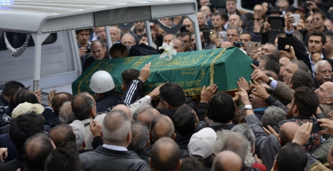 Levent Kırca'ya veda