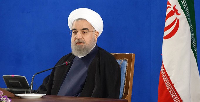 Ruhani: Füze denemek için ABD'den izin alacak değiliz