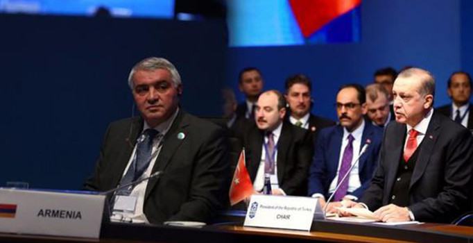 Erdoğan'dan Ermenistan temsilcisine tepki: Konuşmanızın tamamı siyasi