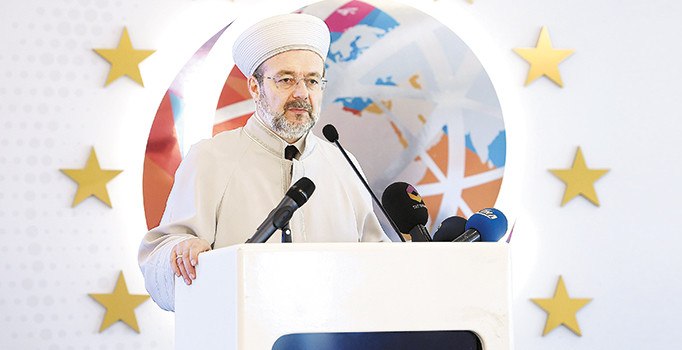 İslamofobi ana akım siyaseti etkisi altına alıyor