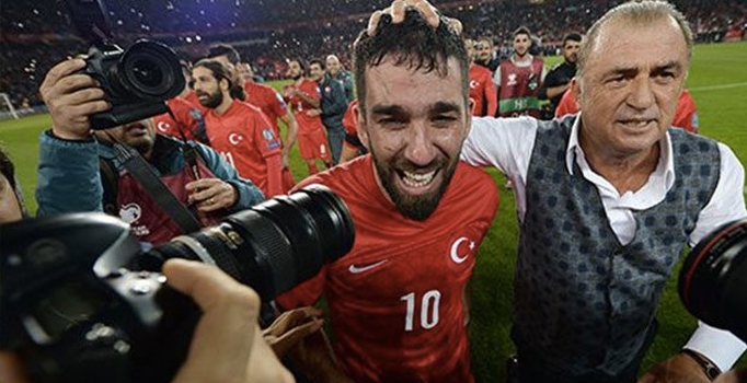 Herkes Arda Turan'ı konuşuyor