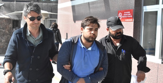 İhraç edilen polislere, FETÖ operasyonu: 10 gözaltı