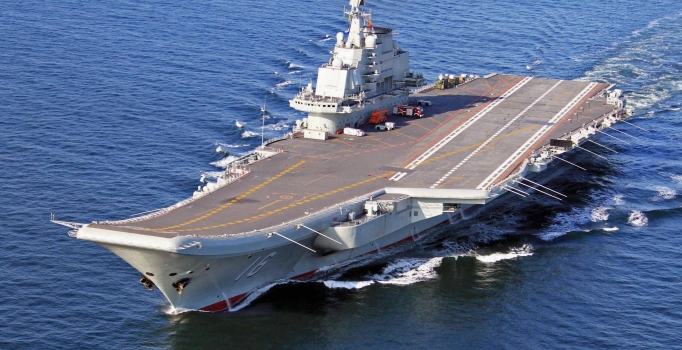 Fransız uçak gemisi IŞİD'i ilk kez vurdu