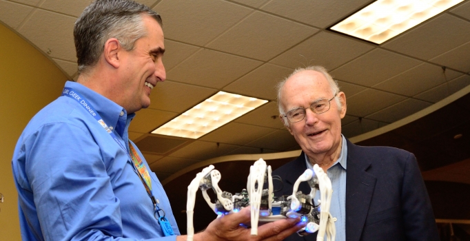 Moore Yasası 50 yaşında