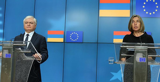 AB'den Ermenistan'a Türkiye çağrısı