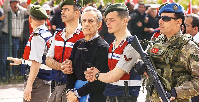 ‘Monte ettiler’ savunmasını darbenin tanıkları yıktı