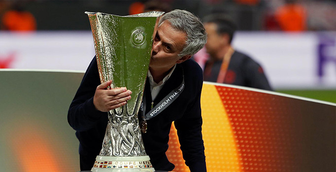 Manchester United tarihe geçti