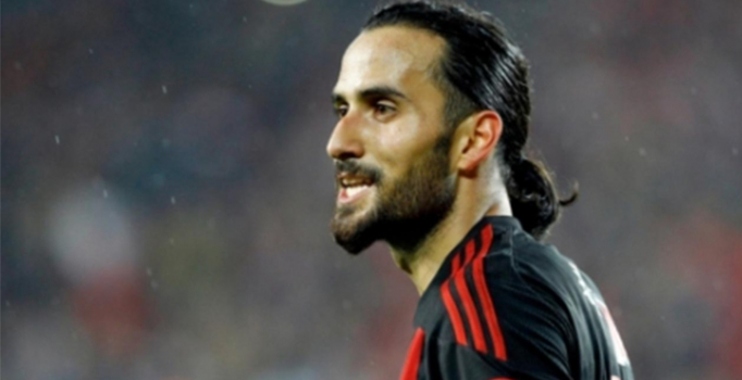 Erkan Zengin Mehmet Ekici'den özür diledi!