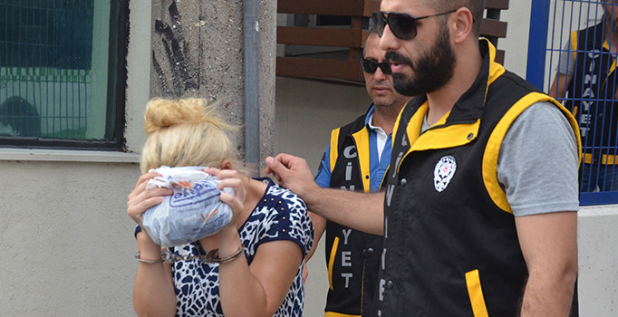 Bursa'da kocasını kıskanıp kazayla başkasını öldüren kadına 13 yıl hapis cezası