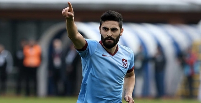 Mehmet Ekici, Trabzonspor'dan ayrılma iddialarına son noktayı koydu