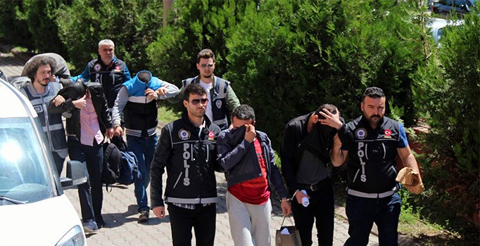 Karabük merkezli 3 ilde uyuşturucu operasyonu