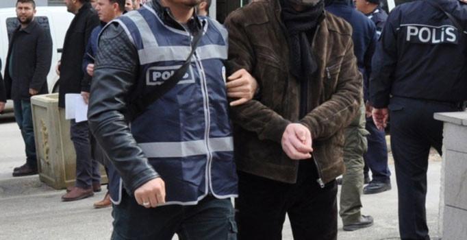 Dokuz Eylül Üniversitesine FETÖ operasyonu: 27 gözaltı