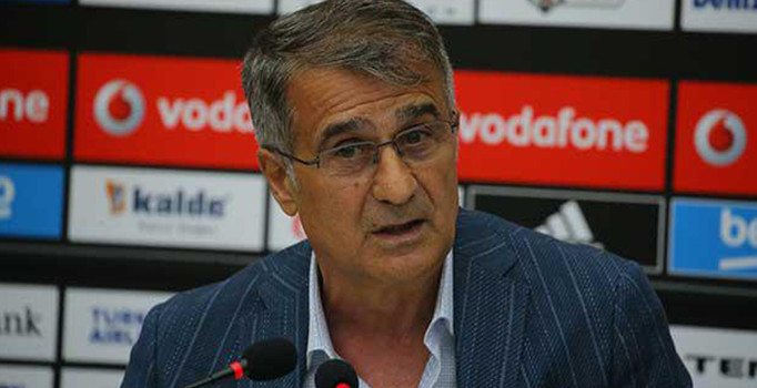 Şenol Güneş'ten Beşiktaş'ta kalma sinyalleri