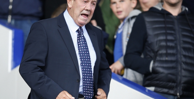 Everton efsanesi Howard Kendall hayatını kaybetti