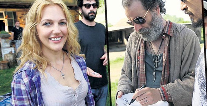 Meryem Uzerli ve Ozan Güven tabak totemi yaparak filme başladı