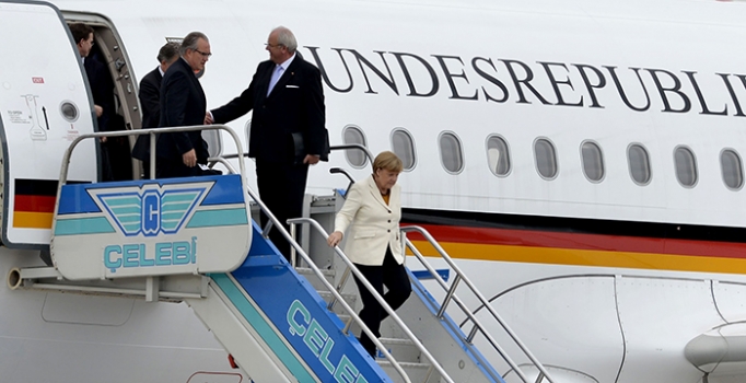 Merkel, Dolmabahçe'de Davutoğlu ile biraraya geldi gündem, mülteci krizi