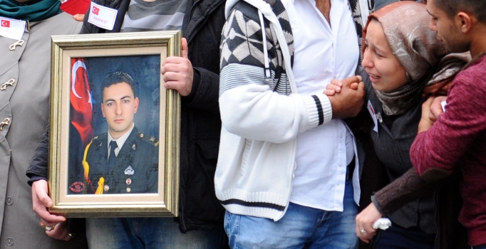 Şehit Darboğaz'ın eşinden yürek yakan paylaşım