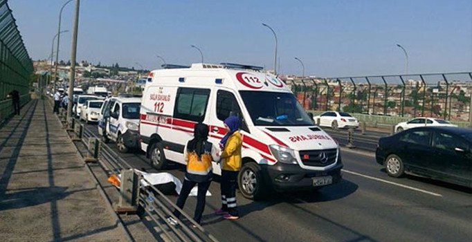 Haliç'te zincirleme kaza! Trafik felç oldu | Son dakika haberleri