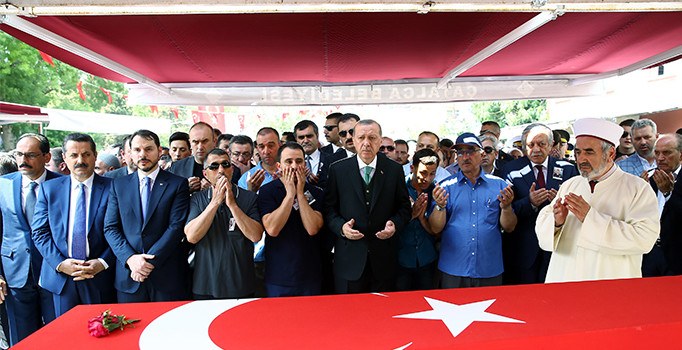 Şırnak şehidi Kurmay Albay Gökhan Peker son yolculuğuna uğurlandı