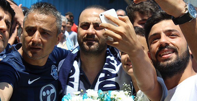 Hasas Şaş'a Adana'da sevgi seli