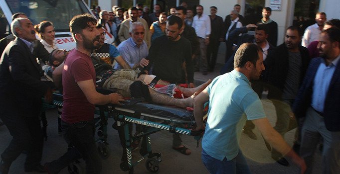 Muş'ta çatışma: 5 güvenlik korucusu yaralandı