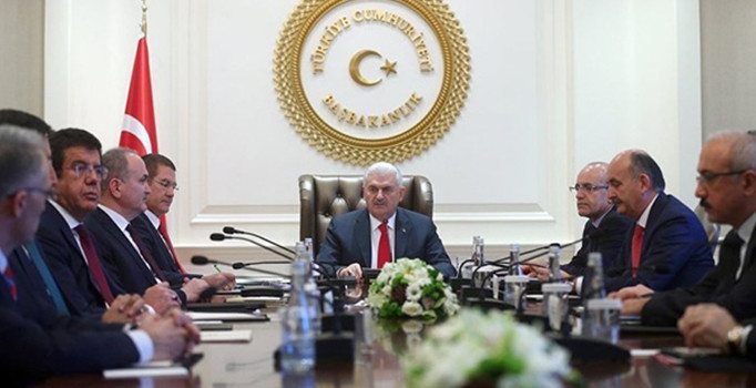 Ekonomi zirvesinden 10 kritik mesaj çıktı