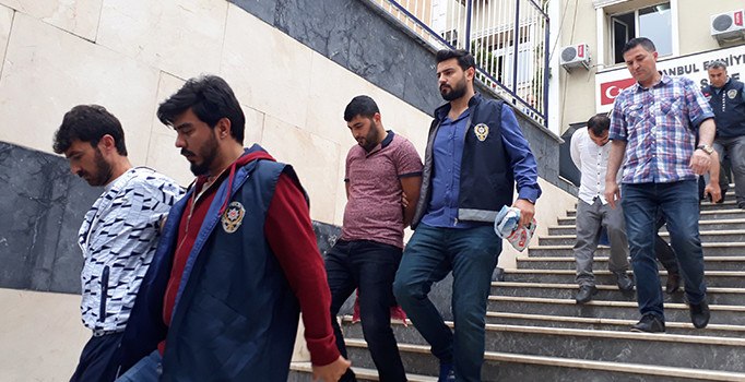 Esenyurt'ta kan donduran olay: Önce silahla öldürdüler ardından yaktılar