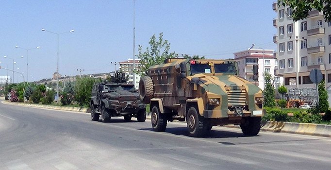 Kilis'te zırhlı araç yoğunluğu